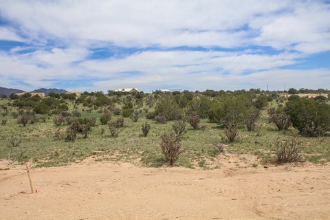 LAND - Edgewood, NM