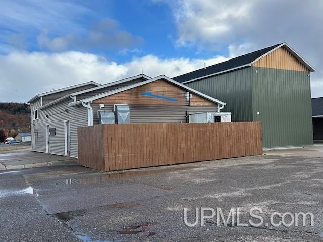 Remodeled Commercial Property in Munising
