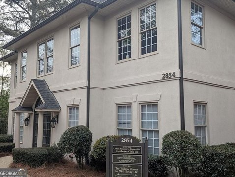 Four-Suite Office Building