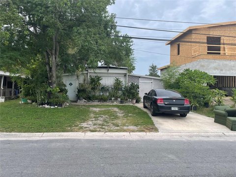 Land, TAMPA, FL