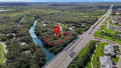 Buildable Waterfront Land