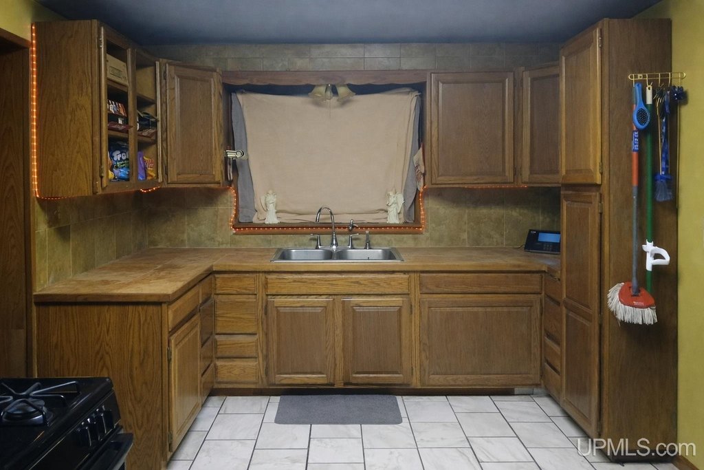 Picture 33