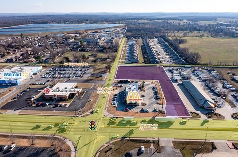 Pad-Ready Site in Siloam Springs