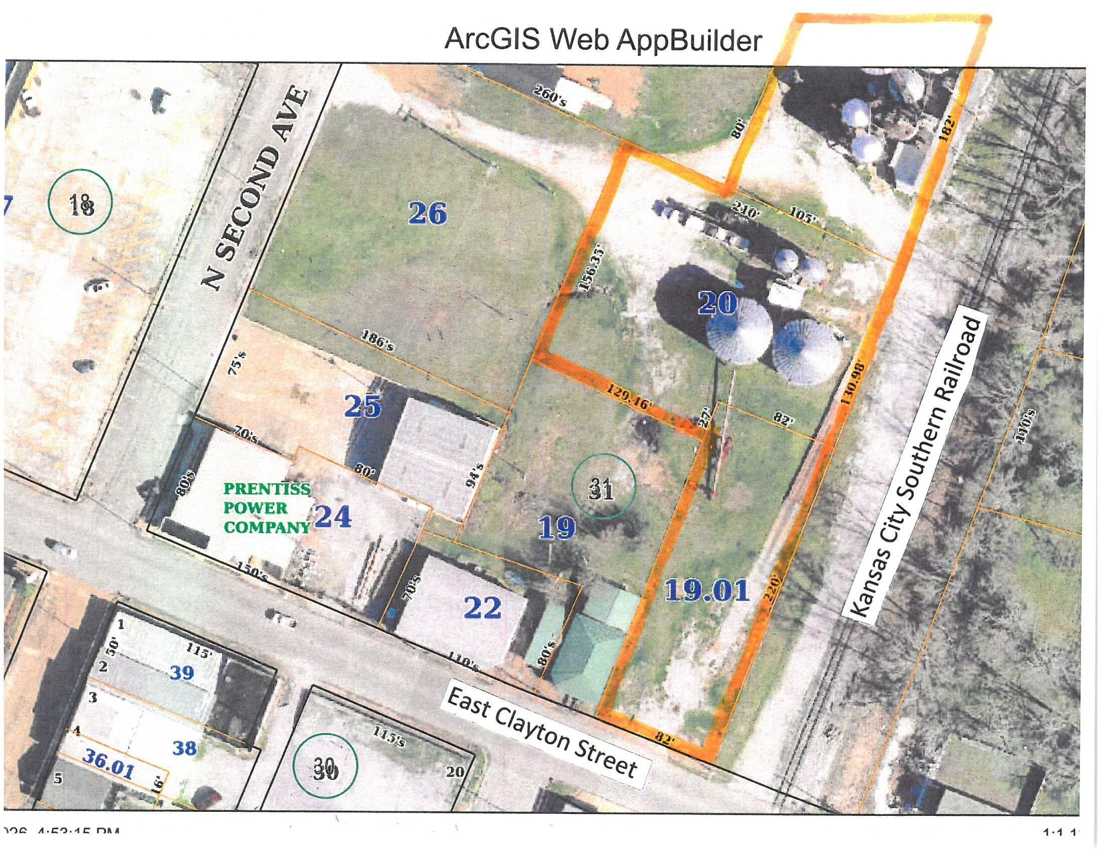 Baldwyn Commercial Property with Storage
