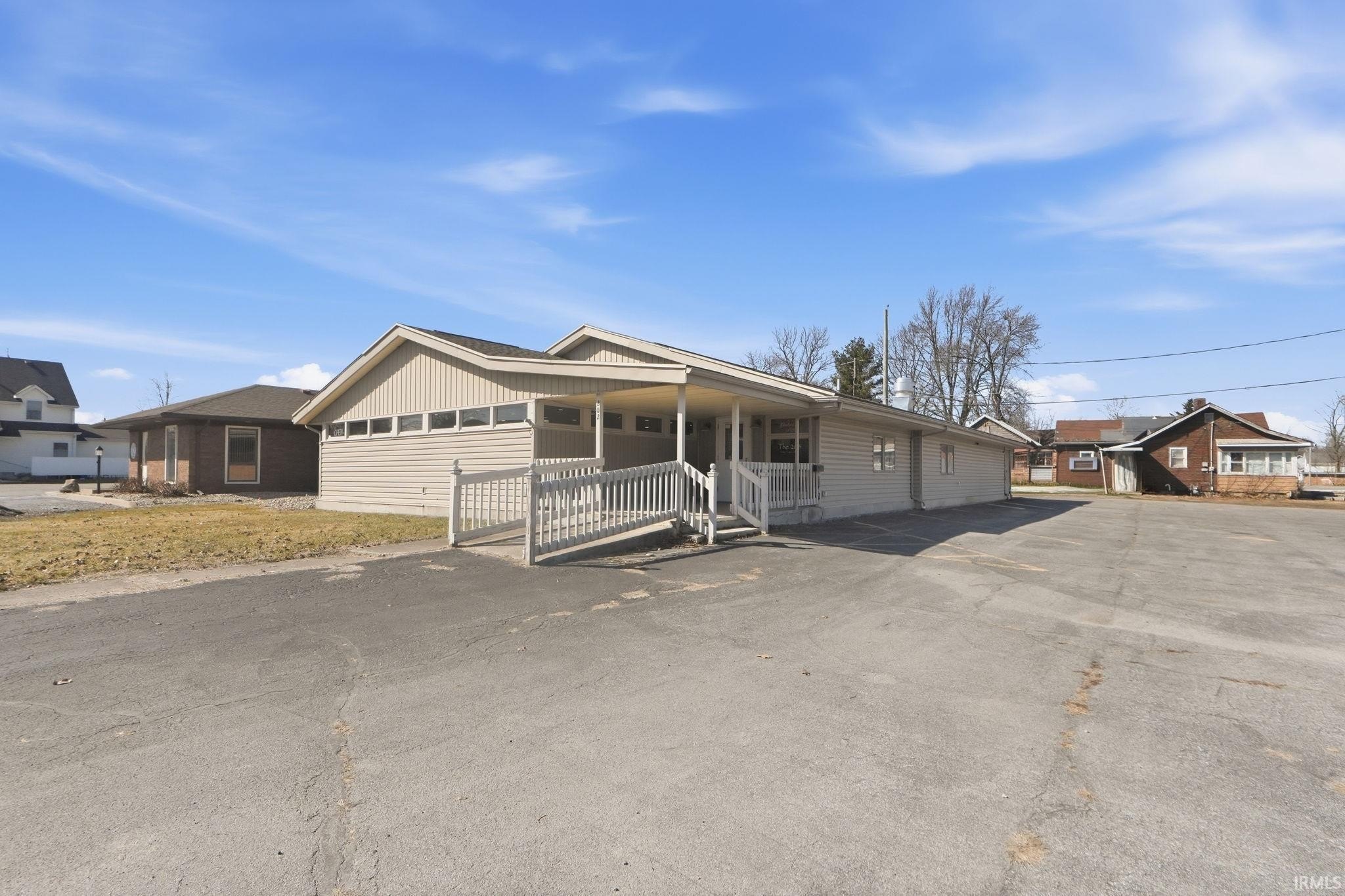 Turnkey Restaurant/Bar Opportunity