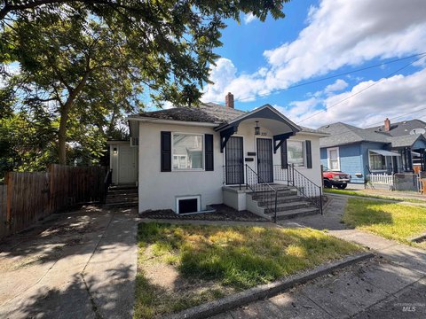 Furnished Duplex Near Hospital & LCSC