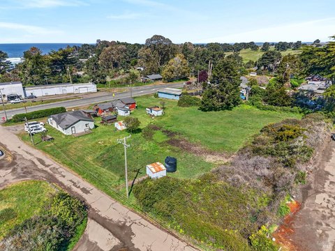 Commercial Sale, Fort Bragg, CA