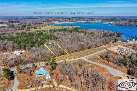 Lake Halford Waterfront Land