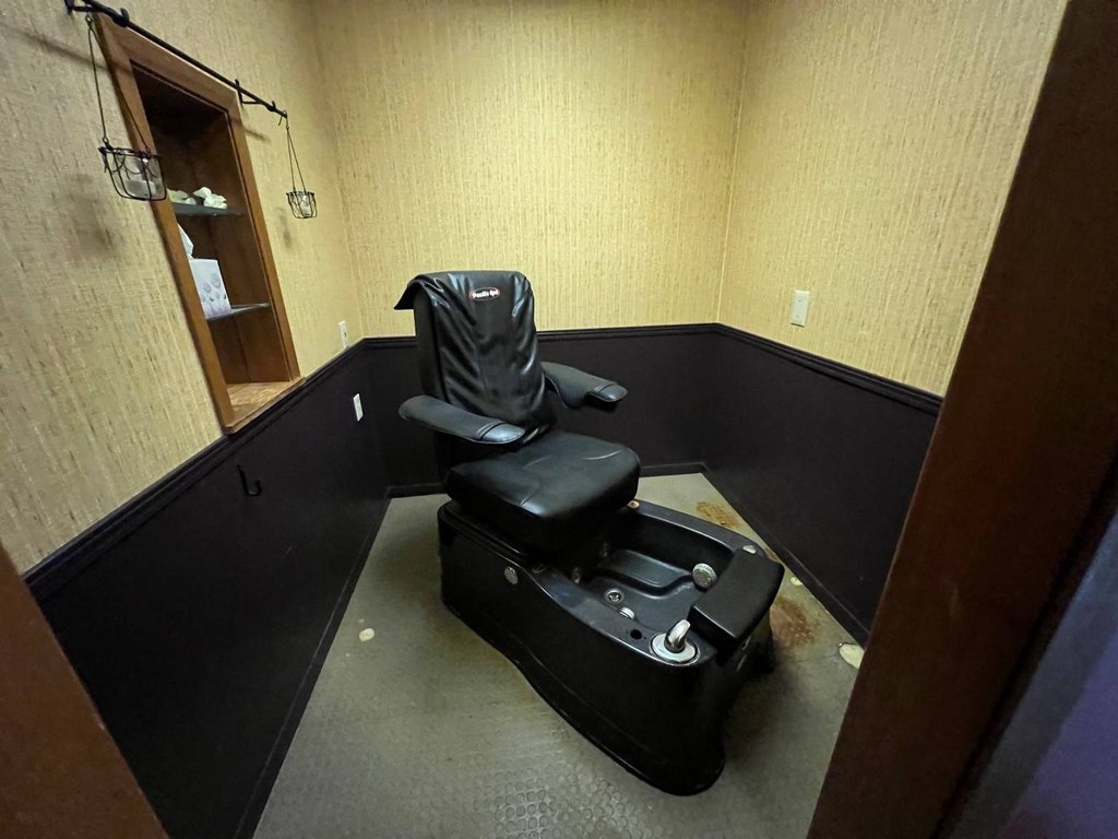 Picture 37