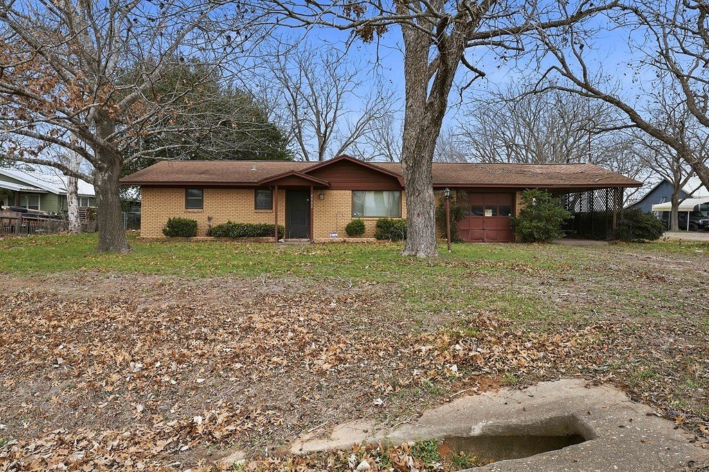 La Grange Property on 0.446 Acres