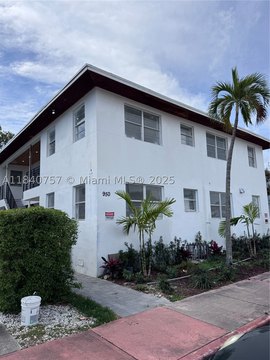 Remodeled Quadplex with In-Unit Laundry