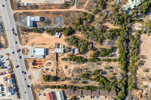 Kerrville Commercial Property on 8+ Acres
