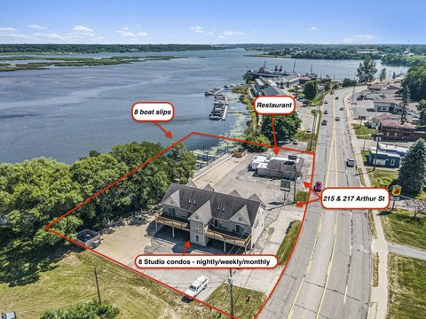 Waterfront Motel, Marina, and Restaurant