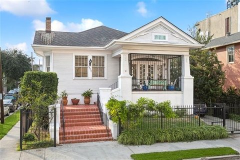 Corner Lot Triplex Near St. Charles