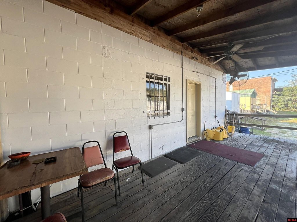 Picture 38