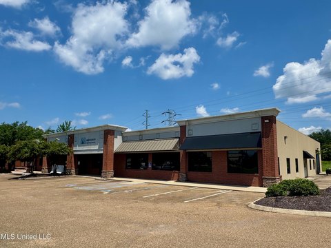 Ridgeland Flex Space Available