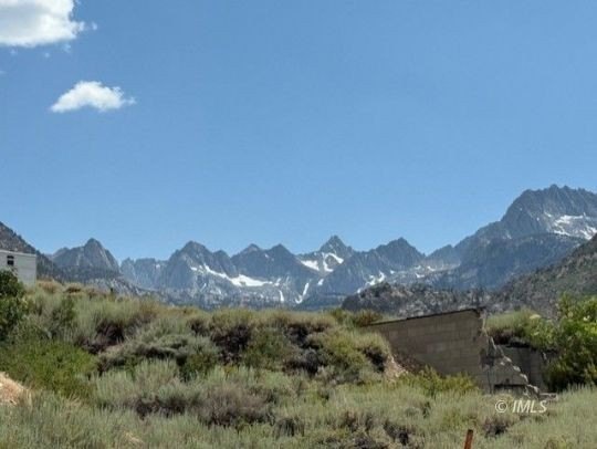 Aspendell Land with Mountain Views