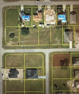 Cape Coral Corner Lot