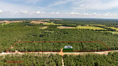 Unrestricted Land in Baker, FL