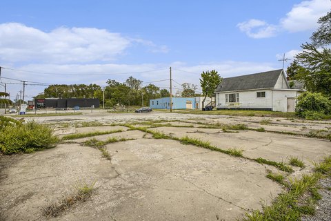 LAND - Michigan City, IN