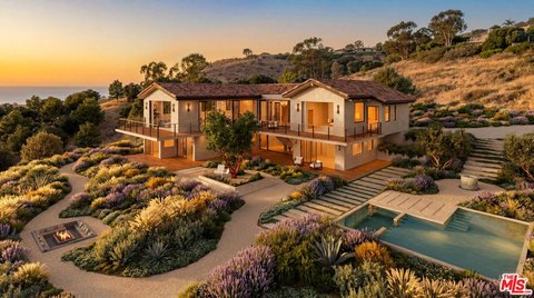 Land, Malibu, CA