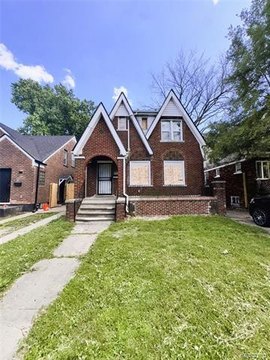 Two-Unit Brick Home in Detroit