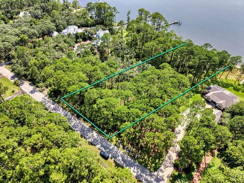 Apalachicola Bay Waterfront Lot