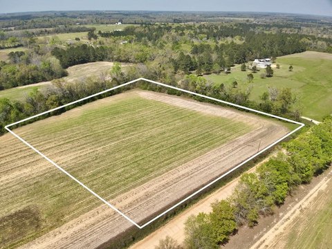 Residential Land in Ashford School Zone