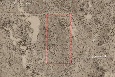Agricultural Land Parcel with Off-Grid Ranch