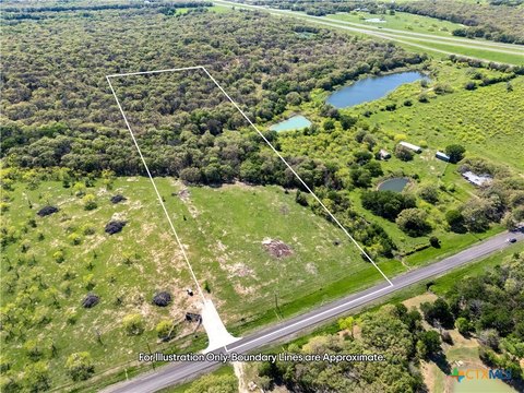 Residential Land in Axtell, TX