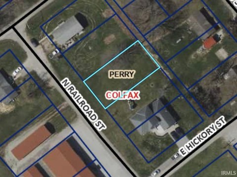 Residential Land in Colfax, IN