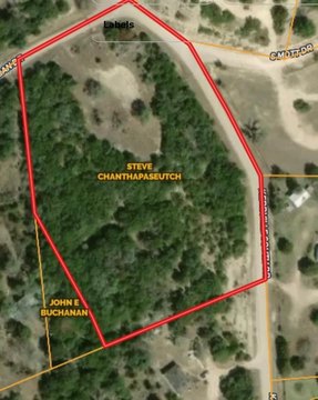 LAND - Kerrville, TX