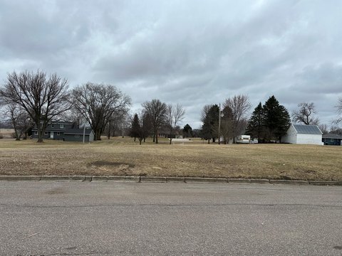 Residential Land in Sanborn, MN
