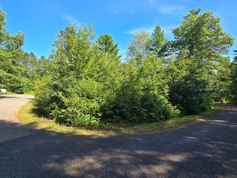 Land, Minocqua, WI