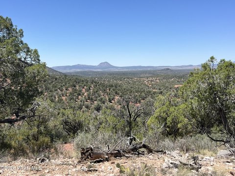 LAND - Ash Fork, AZ