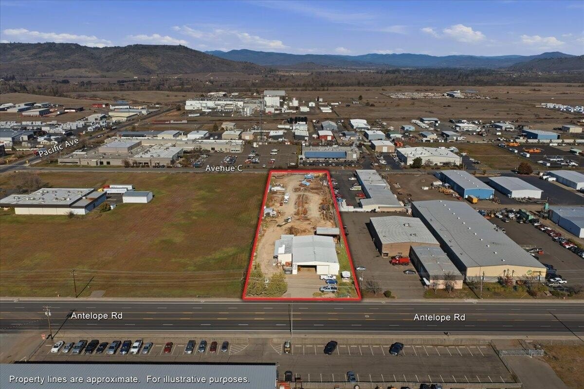 Versatile Warehouse on 2.16 Acres