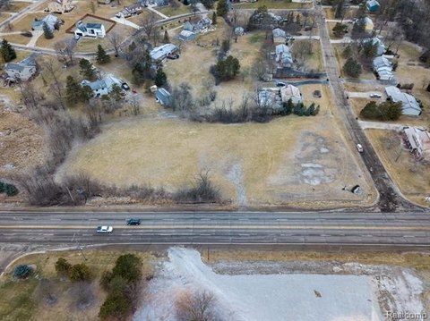 Residential Land in Grand Blanc