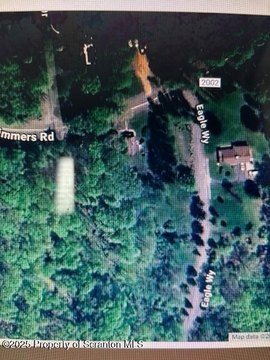 Residential Land in Quiet Neighborhood