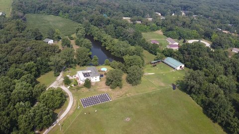 Elegant Farm Estate on 21 Acres