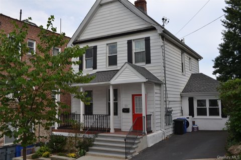 Tuckahoe Multifamily Property Near Train