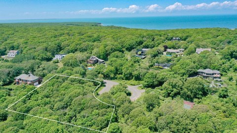 LAND - Montauk, NY