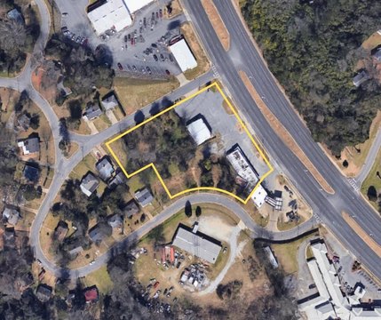 Prime Commercial Land with Retail