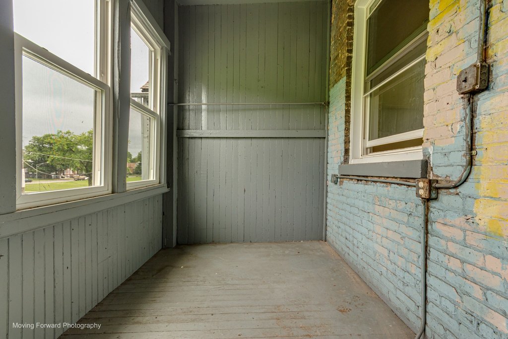 Picture 19
