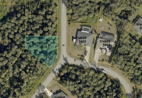 Residential Lot in North Port
