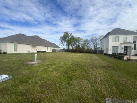 Residential Land in Golf Community