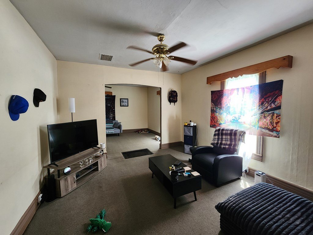 Picture 3