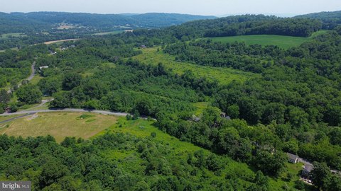 LAND - RIEGELSVILLE, PA