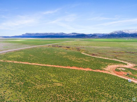 Levan, UT Ready-to-Build Land