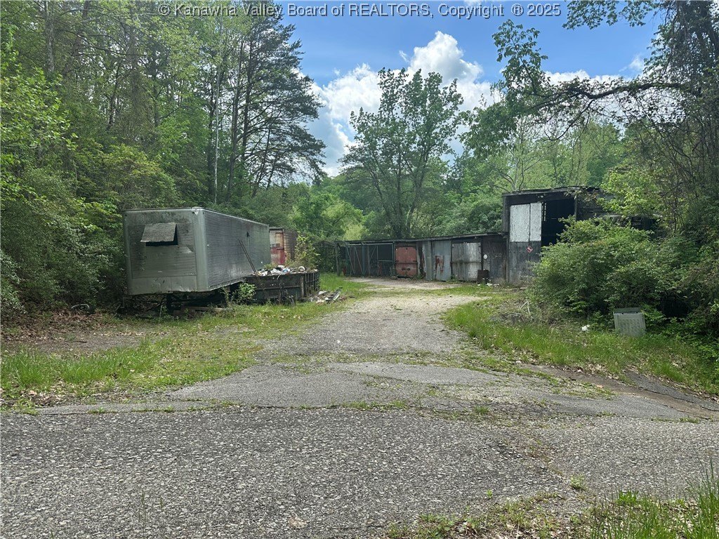 Commercial Lot Near I-64