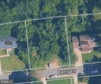 Land, TEMPLE HILLS, MD